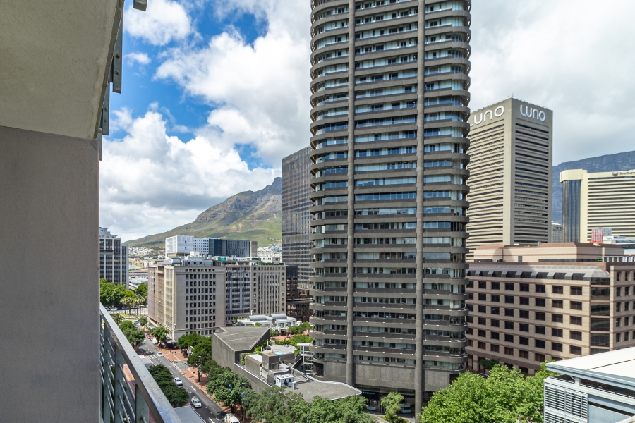 2 Bedroom Property for Sale in Cape Town City Centre Western Cape